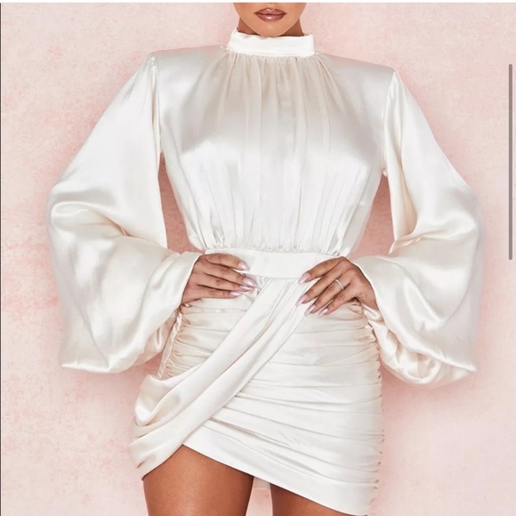 House of cb Khristen ivory satin blouson dress - Picture 2 of 6